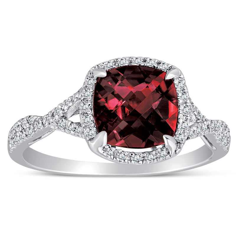Sterling Silver Ring with Garnet and Diamond